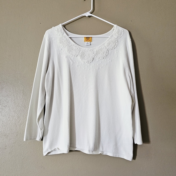 Ruby Rd. White Floral Embellished Sweater Top - Picture 1 of 3